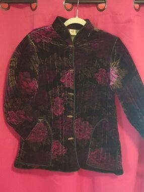 Velvet Floral Quilted Jacket - Deep Plum & Black